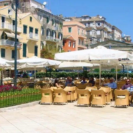 Apartman Oino *